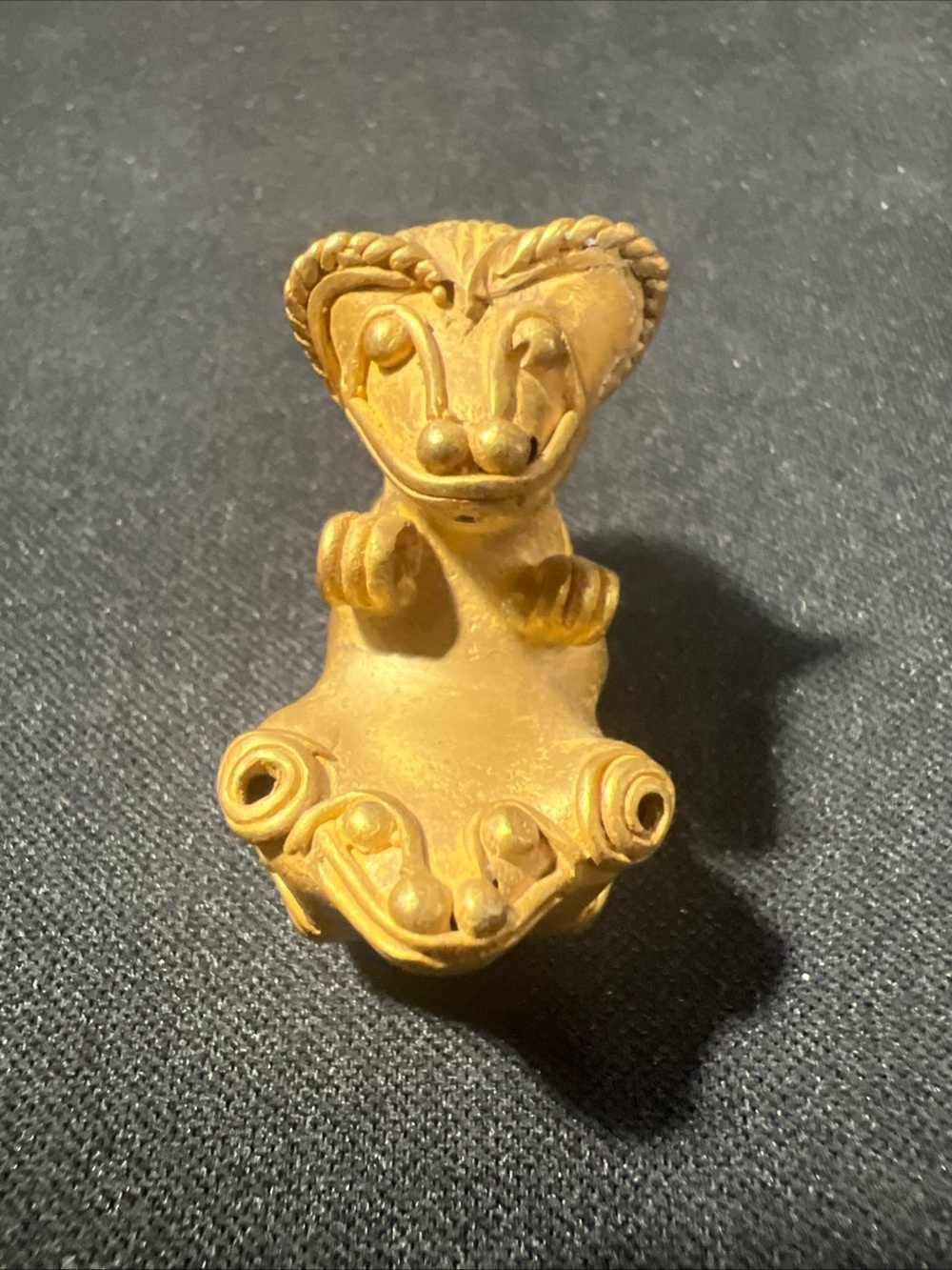 TUMBAGA Gold & Copper Alloy Zoomorphic Figurine/Pendant Columbian Art